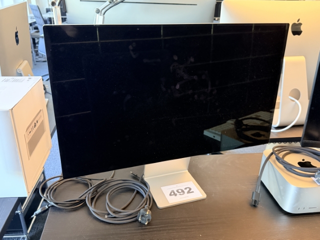 27-Bildschirm Apple Studio Display, A2525